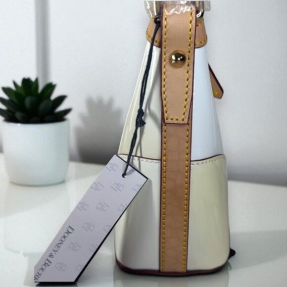 Dooney & Bourke Colorblock Patent Leather Baguette Shoulder Bag - New - Picture 5 of 17